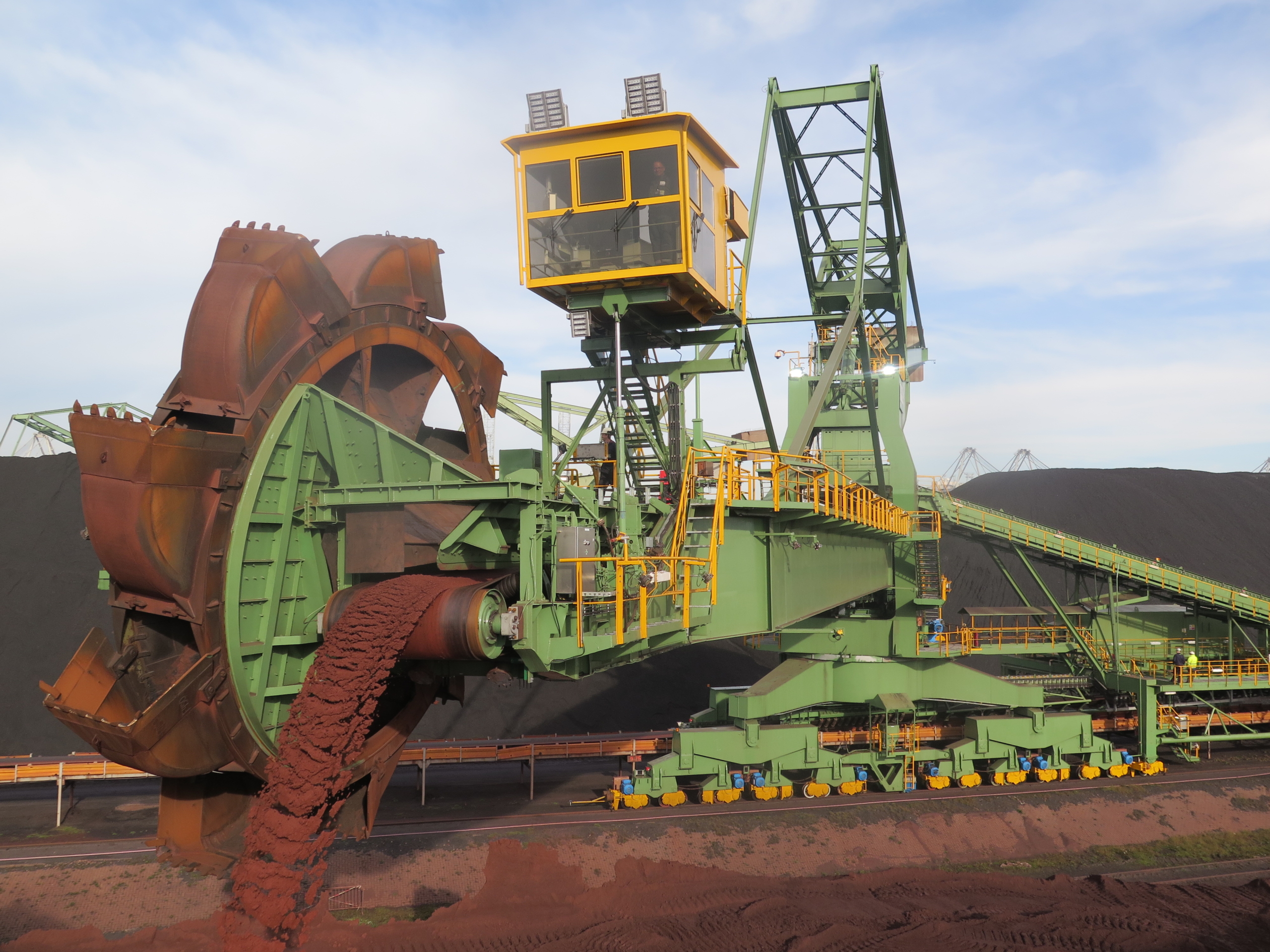 Bluk and mining Cabin