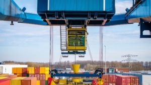 RMG operator cabin
